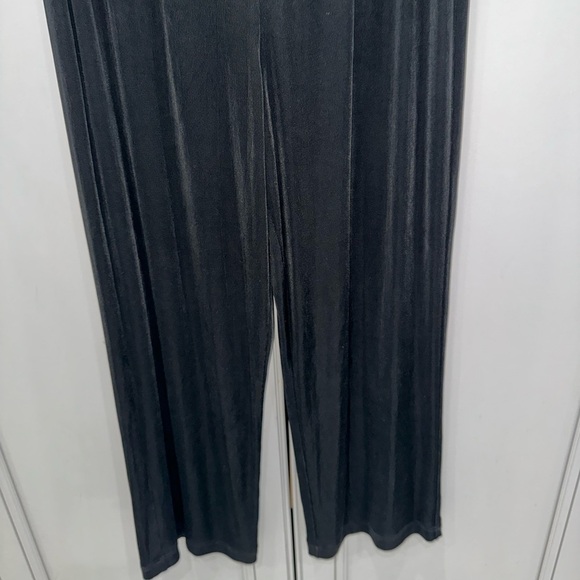 Chico’s Travelers Black wide leg cropped pull on elastic waist pants size 1 tall - Picture 3 of 7